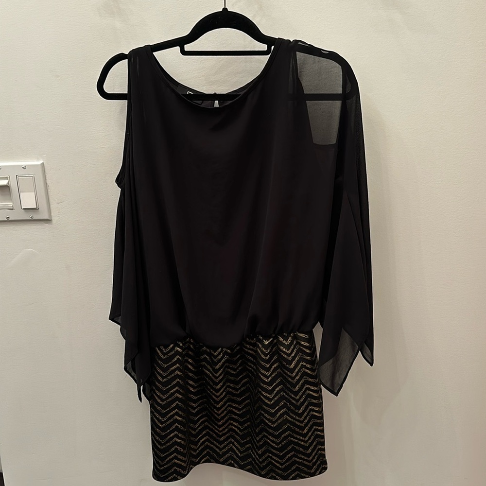Black & Gold Iz Byer Party Dress Size Medium